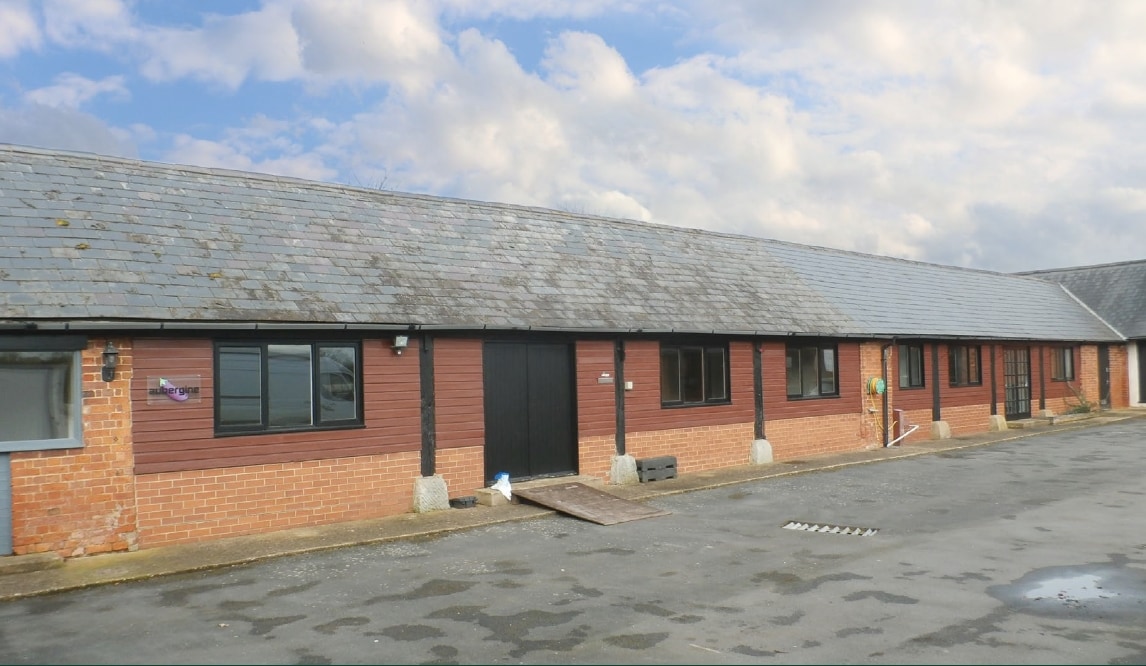 Brighton Rd, Flore for sale Primary Photo- Image 1 of 1