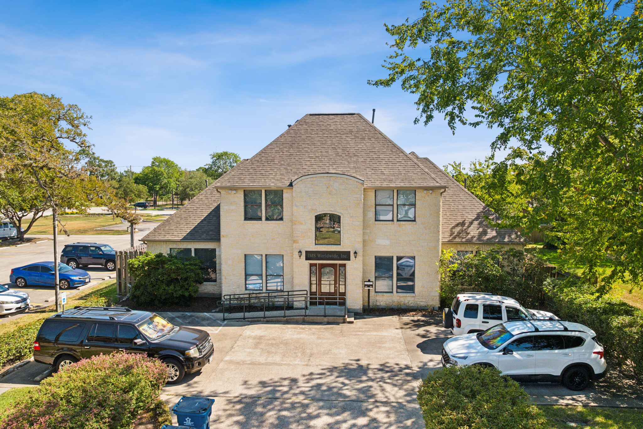 309 Henrietta Ave, Webster, TX for sale Building Photo- Image 1 of 6