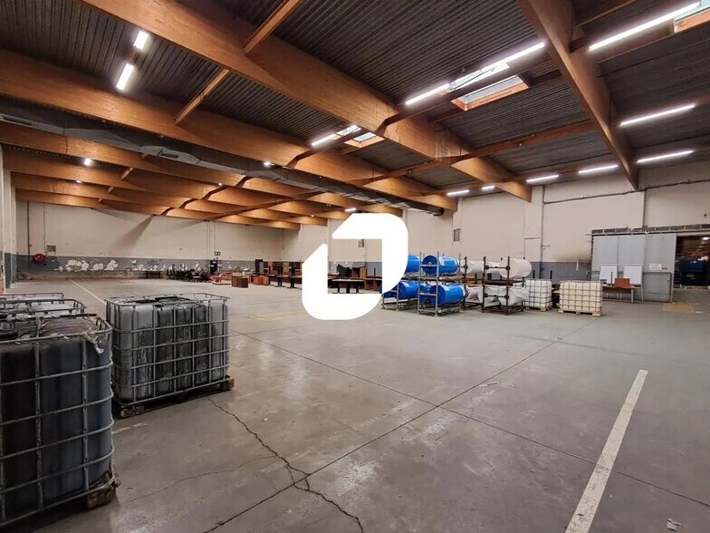 Flex in Capinghem for lease - Interior Photo - Image 3 of 6