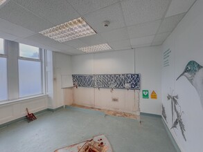 2 Main St, Wishaw for lease Interior Photo- Image 2 of 22