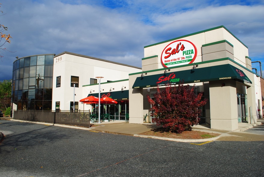 299 Washington St, Woburn, MA for lease - Building Photo - Image 2 of 4