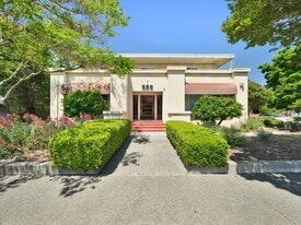 825 College Ave, Santa Rosa CA - Parking Garage