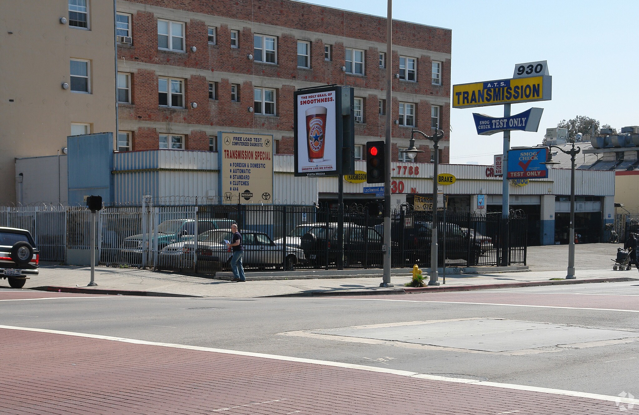 930 N Vermont Ave, Los Angeles, CA for lease Primary Photo- Image 1 of 4