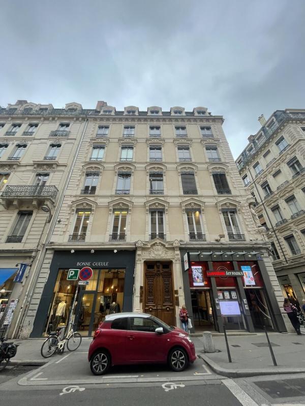 40 Rue Président Edouard Herriot, Lyon for lease Building Photo- Image 1 of 15