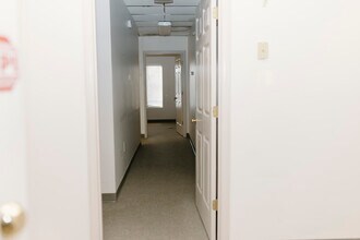 3305 16th Ave SE, Conover, NC for lease Interior Photo- Image 1 of 19