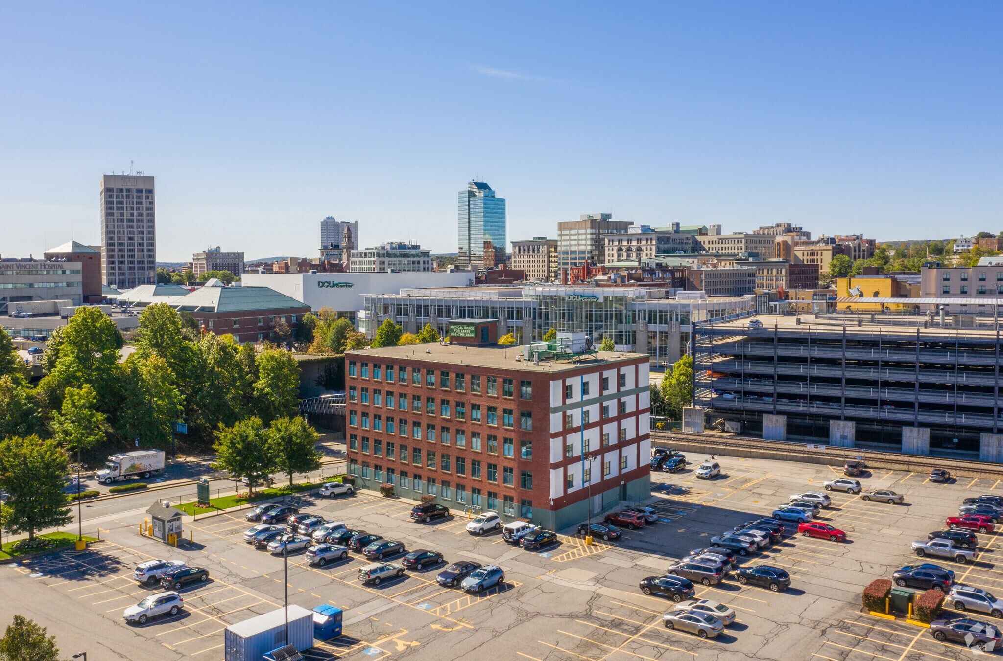 100 MLK Jr. Blvd, Worcester, MA 01608 Premium Medical Office Building