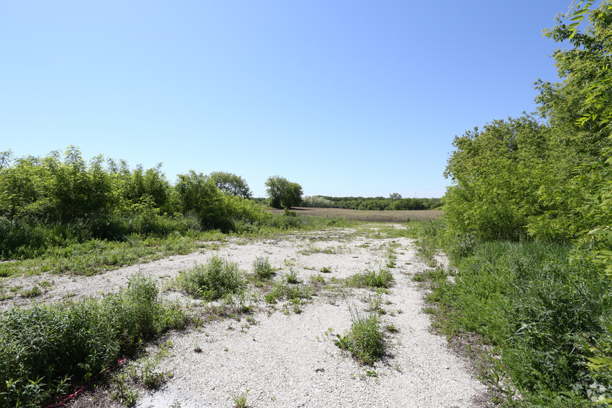 120th Avenue and 122nd St, Pleasant Prairie, WI for sale - Building Photo - Image 2 of 4