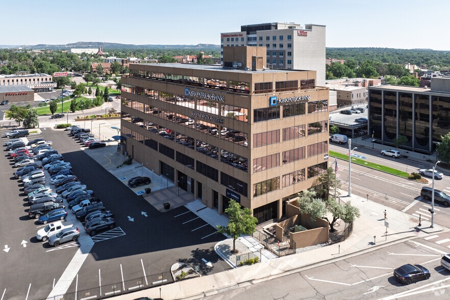 102 N Cascade Ave, Colorado Springs, CO for lease - Building Photo - Image 2 of 5