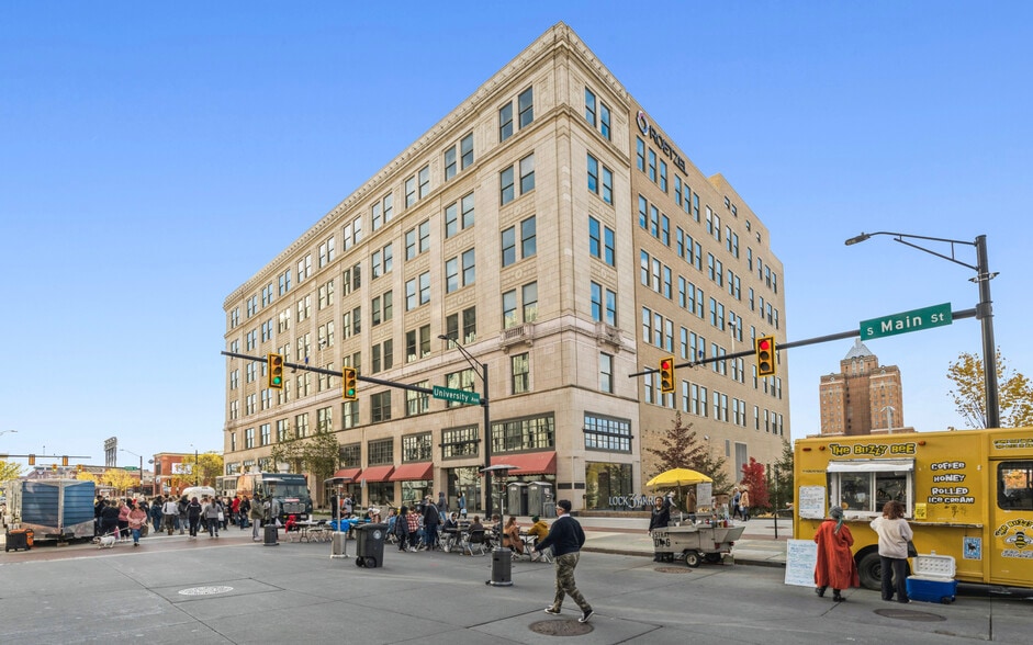 222 S Main St, Akron, OH for sale - Building Photo - Image 3 of 13
