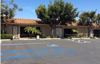 560 Greenbrier Dr, Oceanside, CA for lease Building Photo- Image 1 of 11