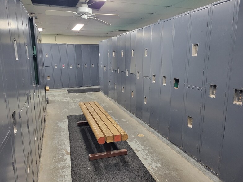 4905 Mermaid Blvd, Wilmington, DE for sale - Interior Photo - Image 2 of 21