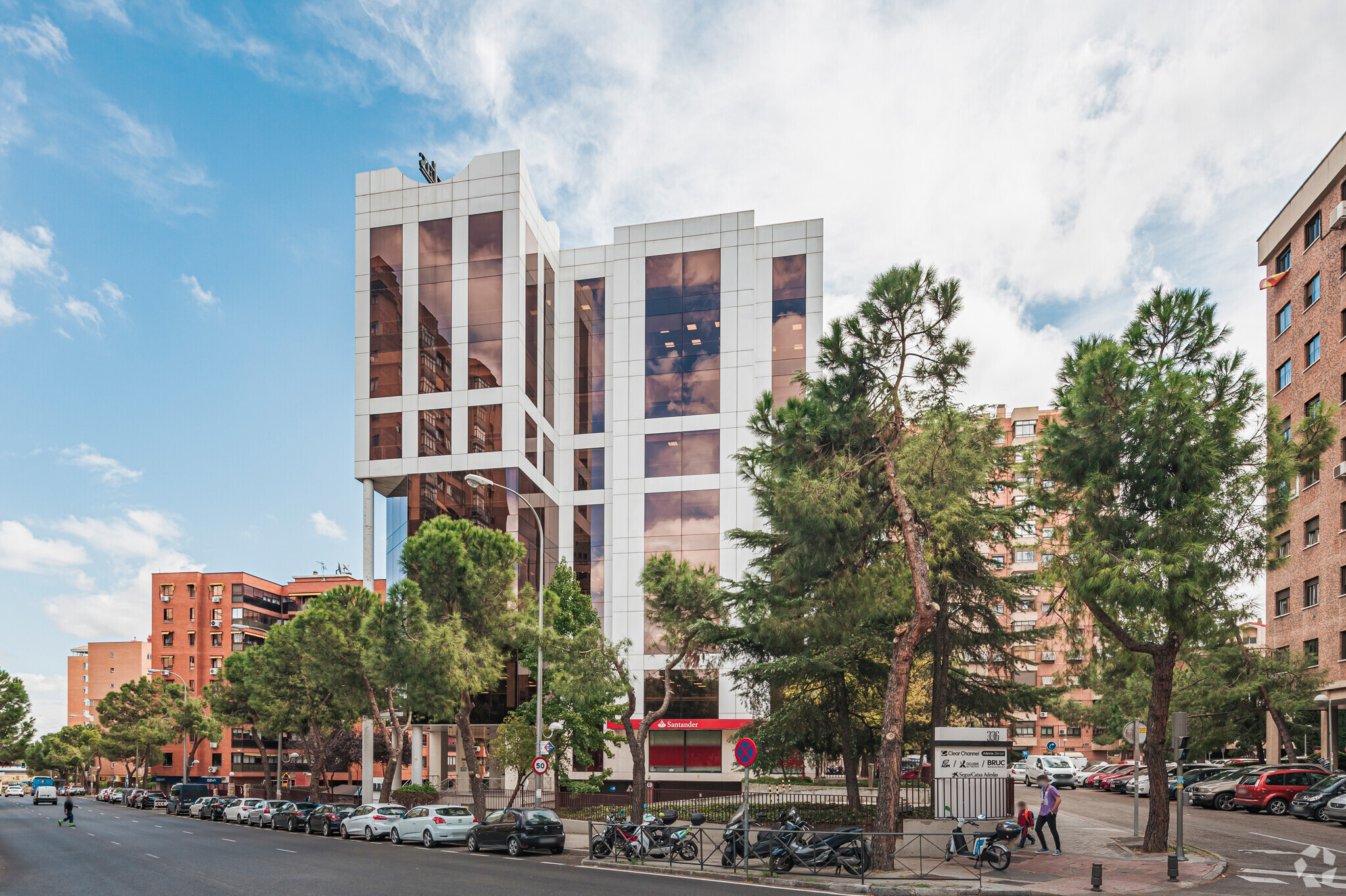 Calle De Arturo Soria, 336, Madrid, Madrid for sale Building Photo- Image 1 of 1