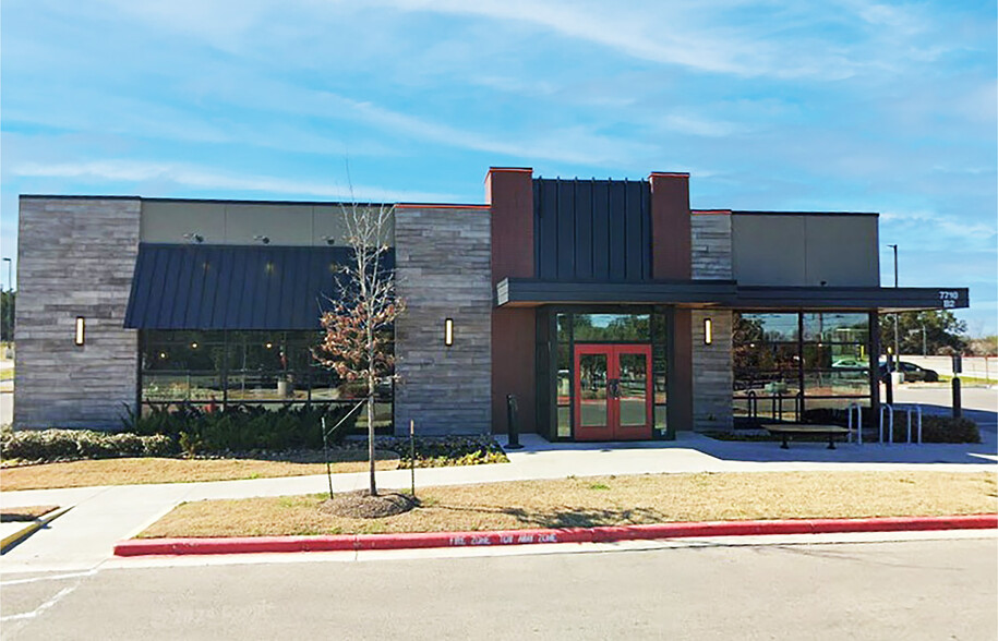 7710 N FM 620, Austin, TX for lease - Building Photo - Image 1 of 5