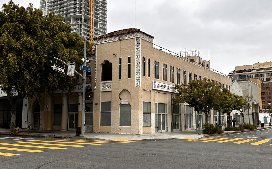 1058-1060 S Olive St, Los Angeles, CA for lease - Building Photo - Image 1 of 6