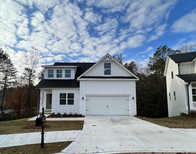 181 Russell Way, Athens, GA for sale - Primary Photo - Image 1 of 1