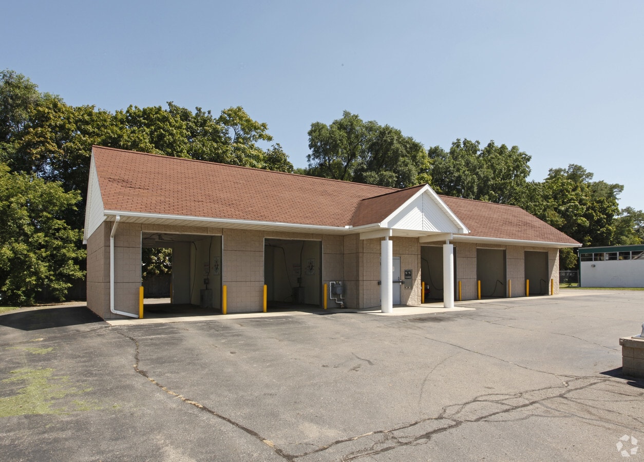 315 N Wisner St, Jackson, MI 49202