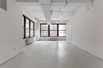 248 W 35th St, New York, NY for lease Building Photo- Image 2 of 6