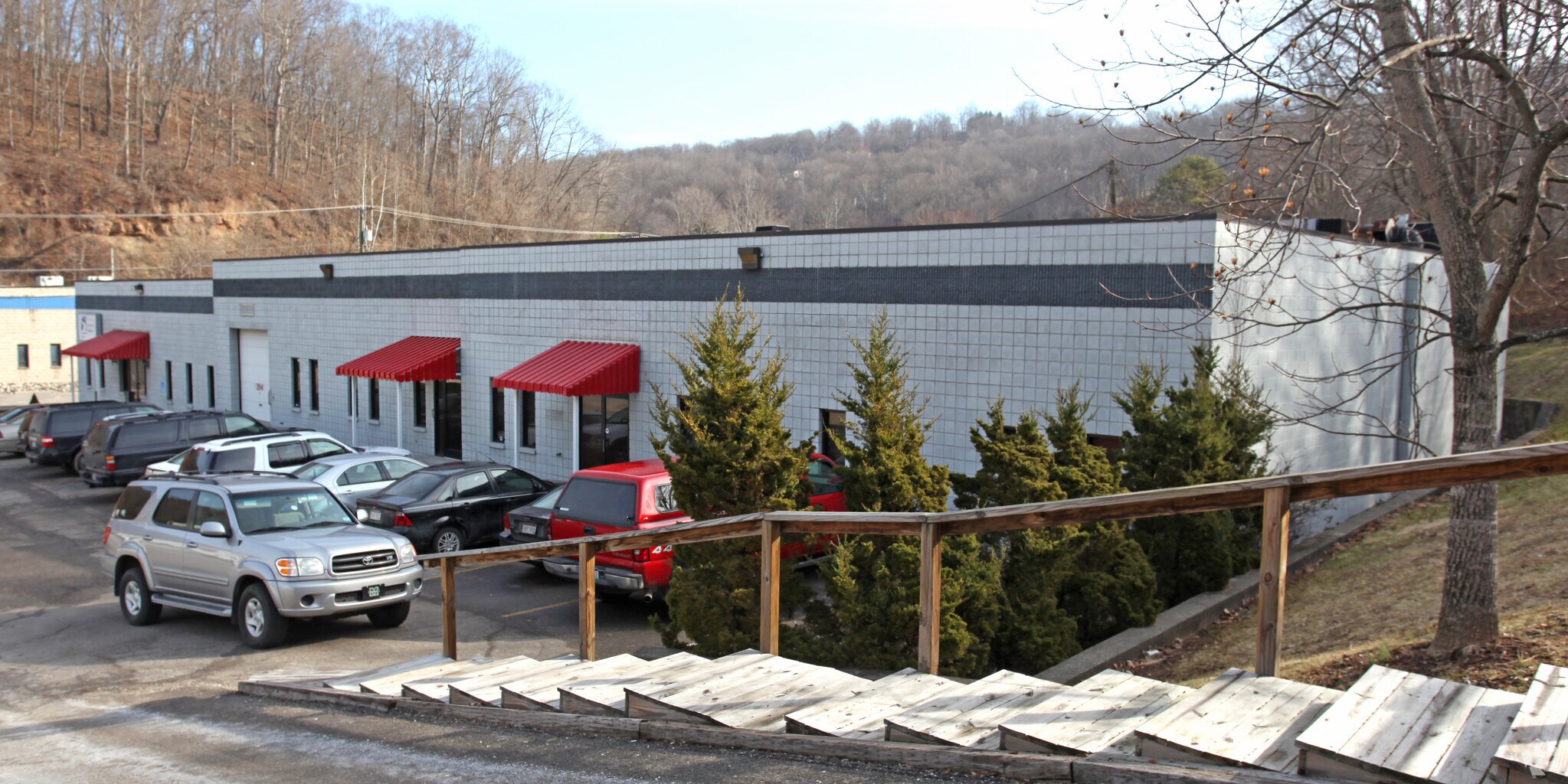 1800 Roxalana Rd, Dunbar, WV 25064 Roxalana Business Park