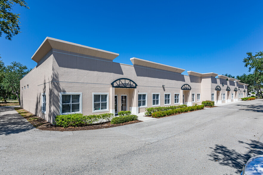 25270 Bernwood Dr, Bonita Springs, FL for lease - Building Photo - Image 3 of 27