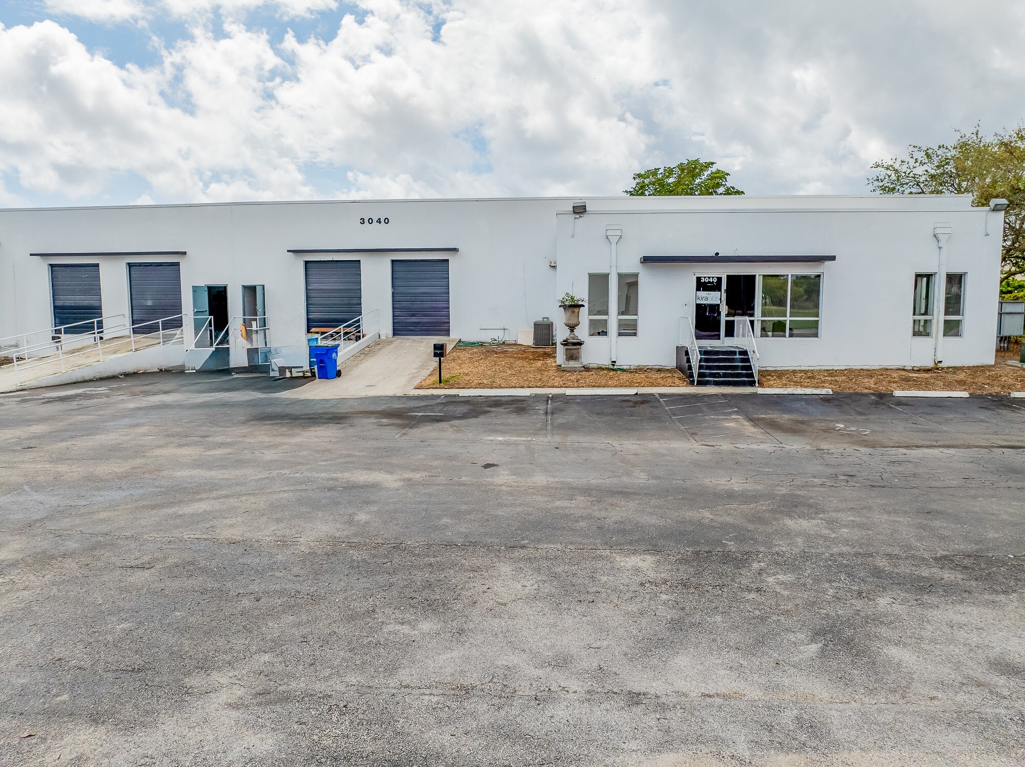 3040 Gateway Dr, Pompano Beach, FL for sale Building Photo- Image 1 of 1