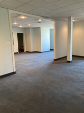 842 State Rd, Princeton, NJ for lease Interior Photo- Image 1 of 2