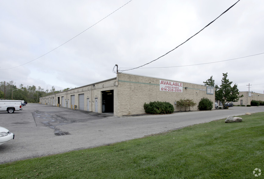 641-667 N James Rd, Columbus, OH for lease - Primary Photo - Image 1 of 6