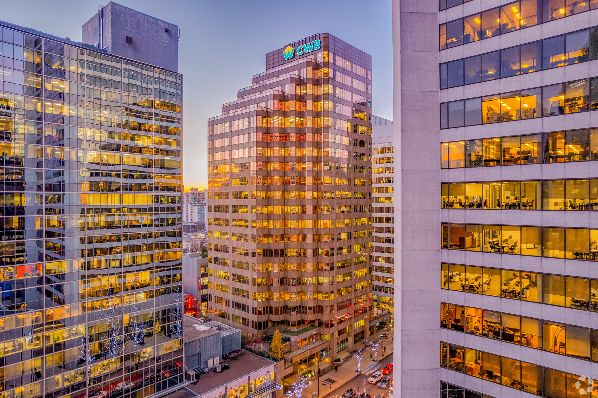 1040 W Georgia St, Vancouver, BC for lease Building Photo- Image 1 of 2