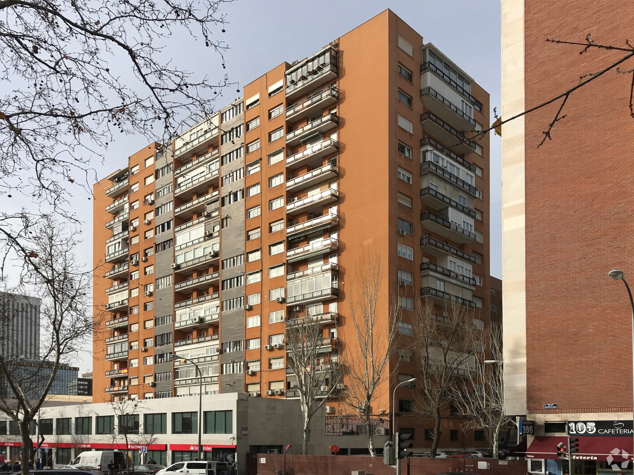 Paseo de la Castellana, 101, Madrid, Madrid for sale Primary Photo- Image 1 of 1