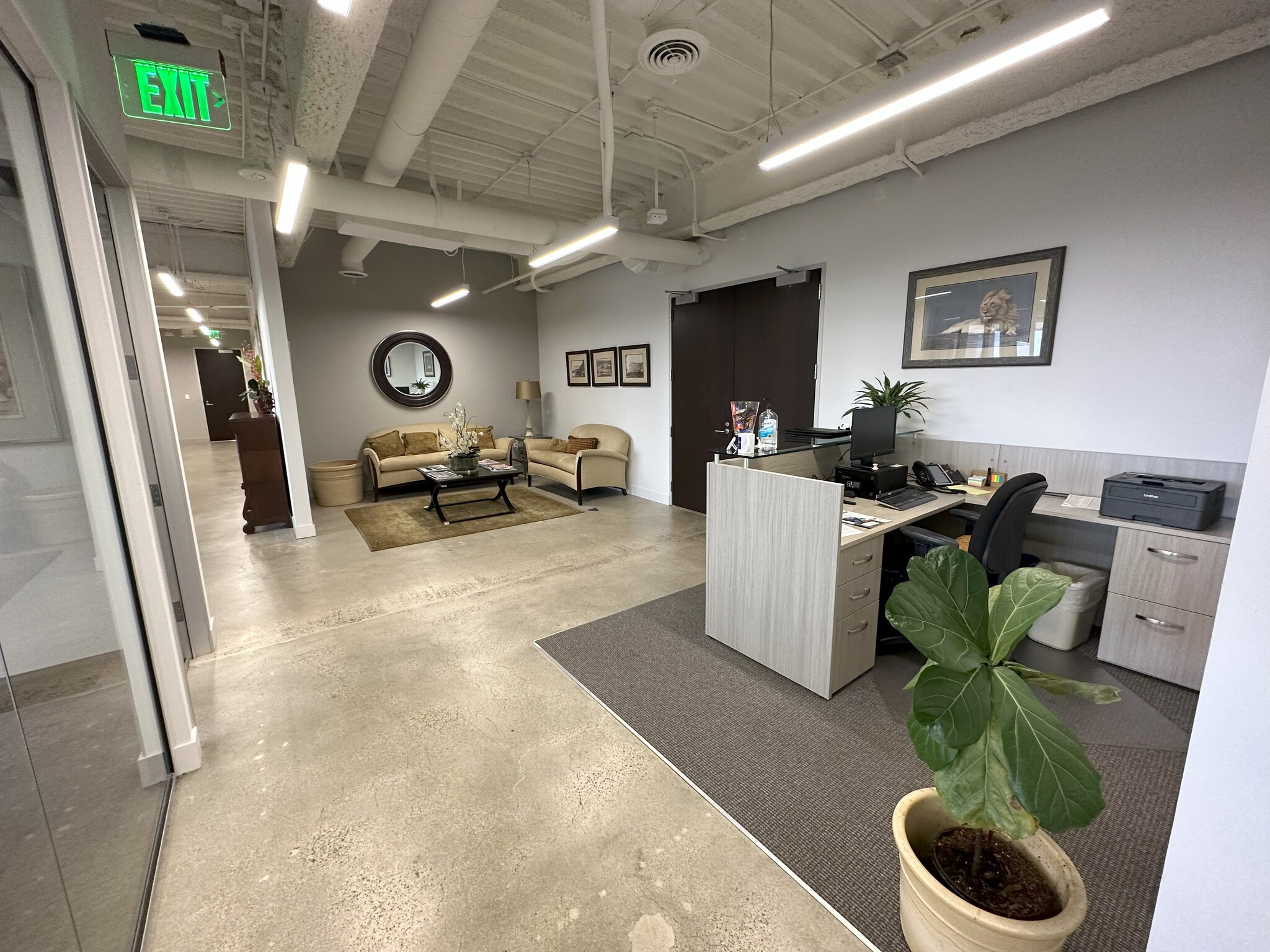 12301 Wilshire Blvd, Los Angeles, CA for lease Interior Photo- Image 1 of 13