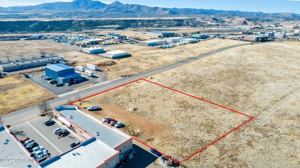 9386 E Florentine Rd, Prescott Valley, AZ for sale - Building Photo - Image 3 of 8