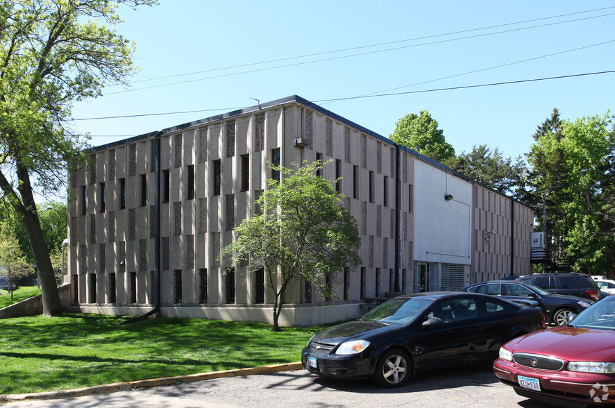 4100 Excelsior Blvd, Saint Louis Park, MN for lease - Building Photo - Image 2 of 2