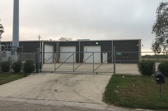 6717 Kram St, Corpus Christi, TX for lease Building Photo- Image 2 of 8