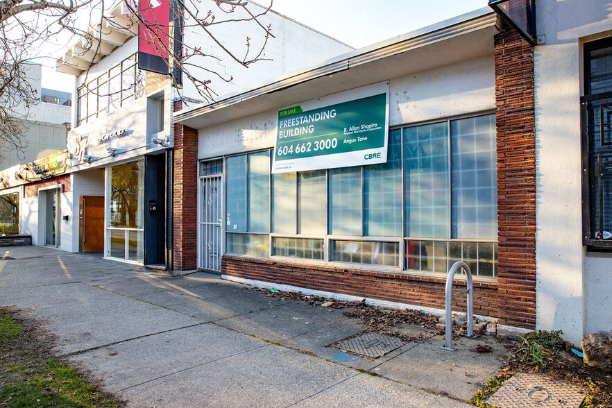 1751 W 3rd Ave, Vancouver, BC for sale - Building Photo - Image 2 of 2