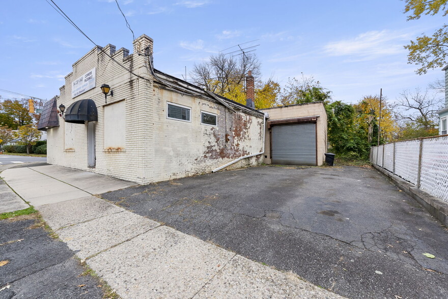 255 Park Ave, Nutley, NJ for lease - Building Photo - Image 1 of 24