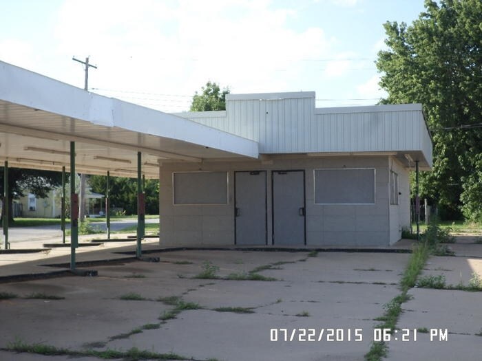 120 W Russworm Dr, Watonga, OK for sale - Primary Photo - Image 1 of 1