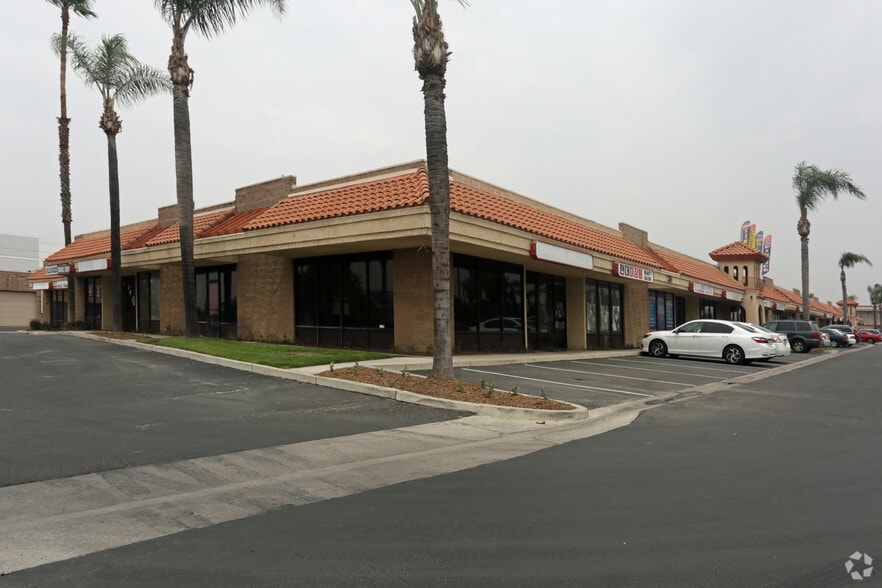 738 S Waterman Ave, San Bernardino, CA for lease - Primary Photo - Image 1 of 22