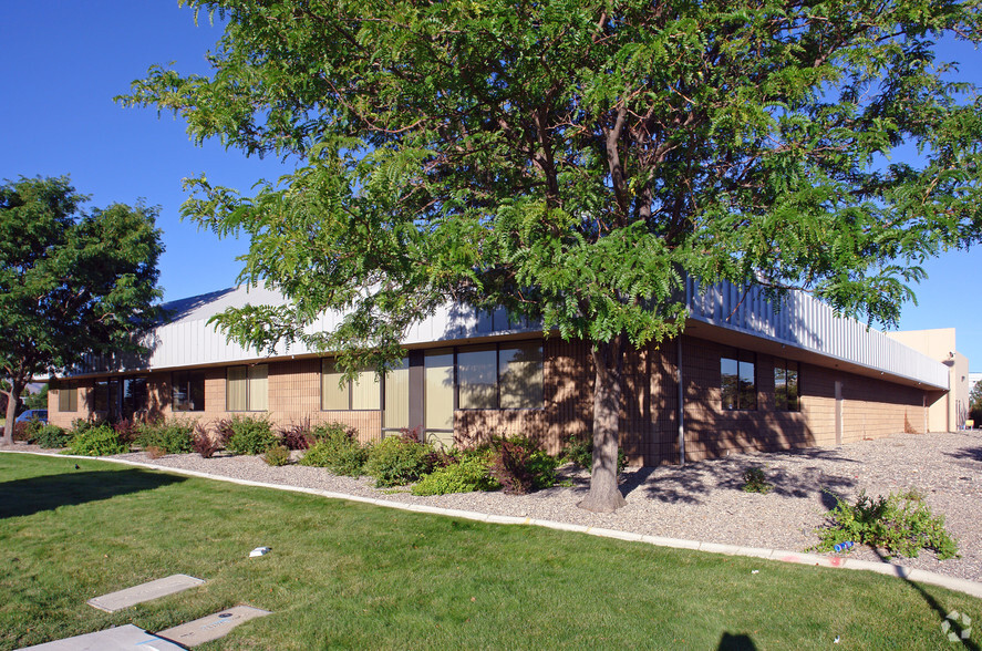 1201 Corporate Blvd, Reno, NV for lease - Building Photo - Image 3 of 14