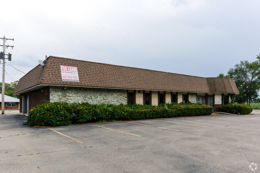 10955 Lower Valley Pike, Medway, OH for sale - Building Photo - Image 3 of 4