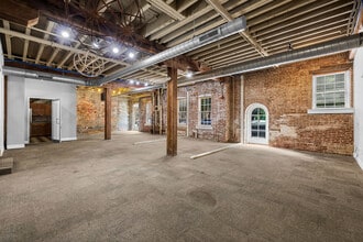1820 Lancaster St, Baltimore, MD for lease Interior Photo- Image 2 of 2