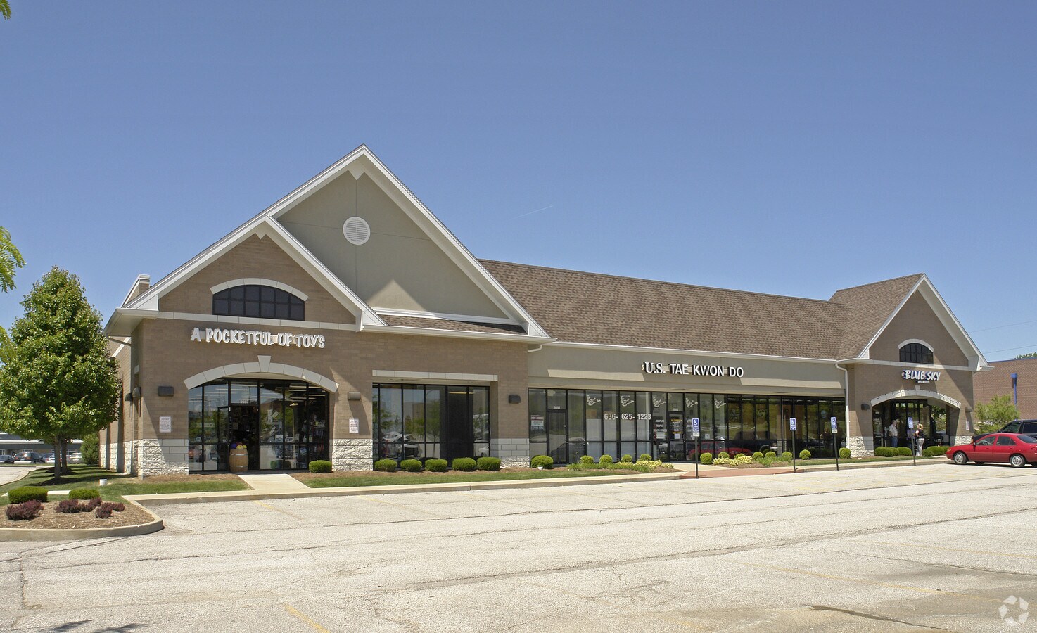 99879999 Winghaven Blvd, O'Fallon, MO 63368