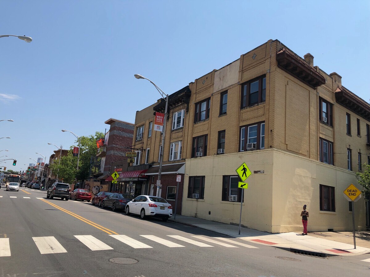 420 West Side Ave, Jersey City, NJ 07304 Property Record