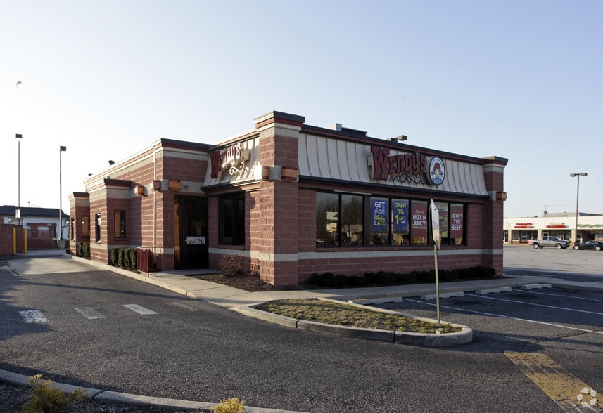 3200-3296 Red Lion Rd, Philadelphia, PA for lease - Building Photo - Image 3 of 4