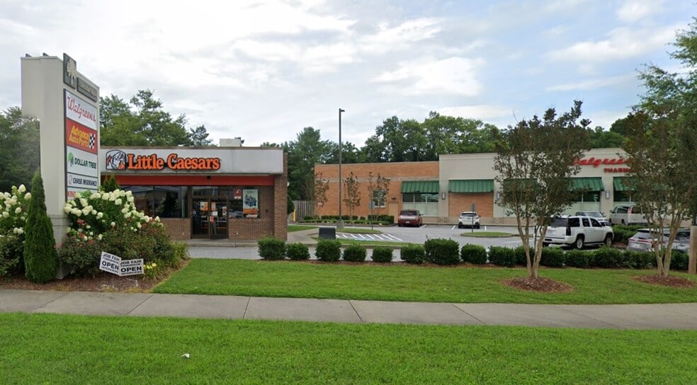 400 Asheville Hwy, Brevard, NC for lease - Building Photo - Image 2 of 6