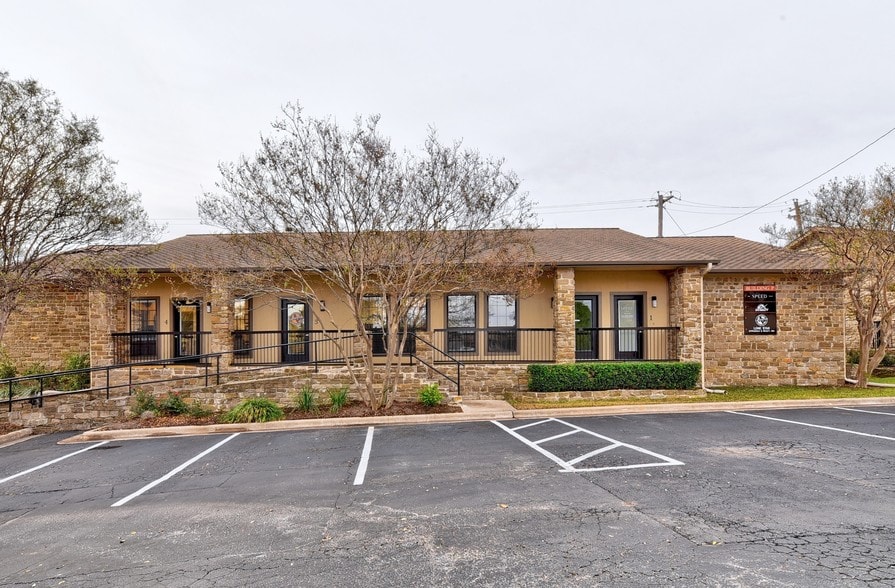 13740 Research Blvd, Austin, TX for lease - Building Photo - Image 3 of 8