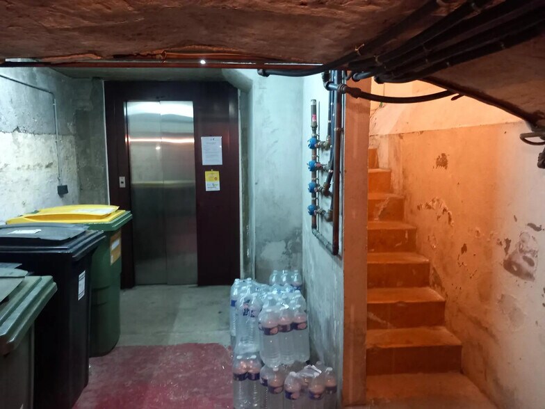 68 Cours De Verdun, Bordeaux for sale - Building Photo - Image 2 of 6