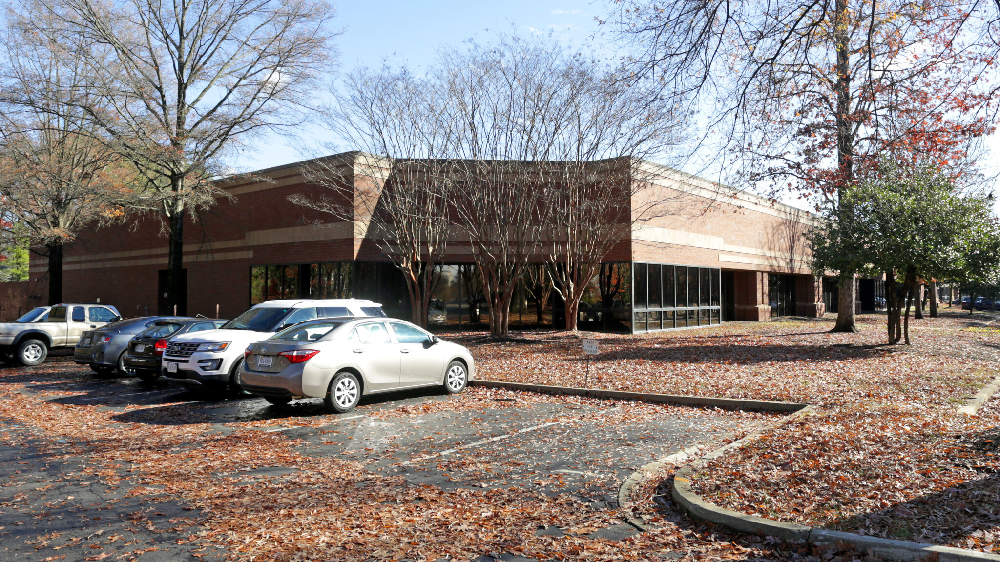 1450-1470 E Parham Rd, Richmond, VA for lease Building Photo- Image 1 of 8