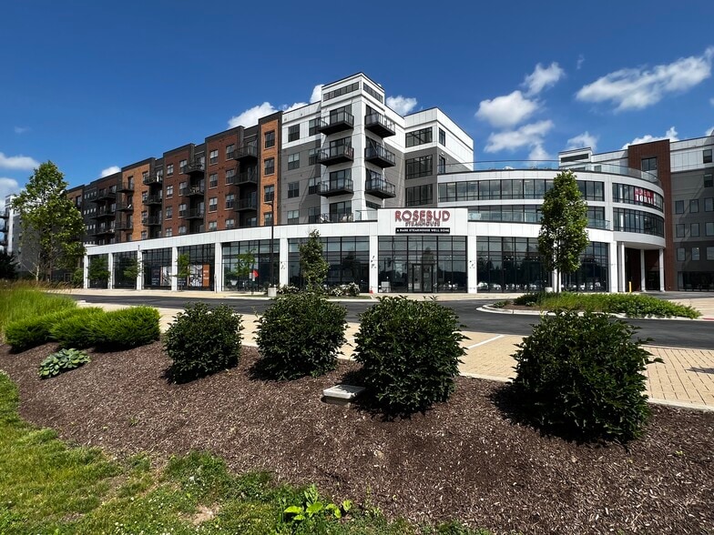 500 W Dundee Rd, Wheeling, IL for lease - Building Photo - Image 1 of 5