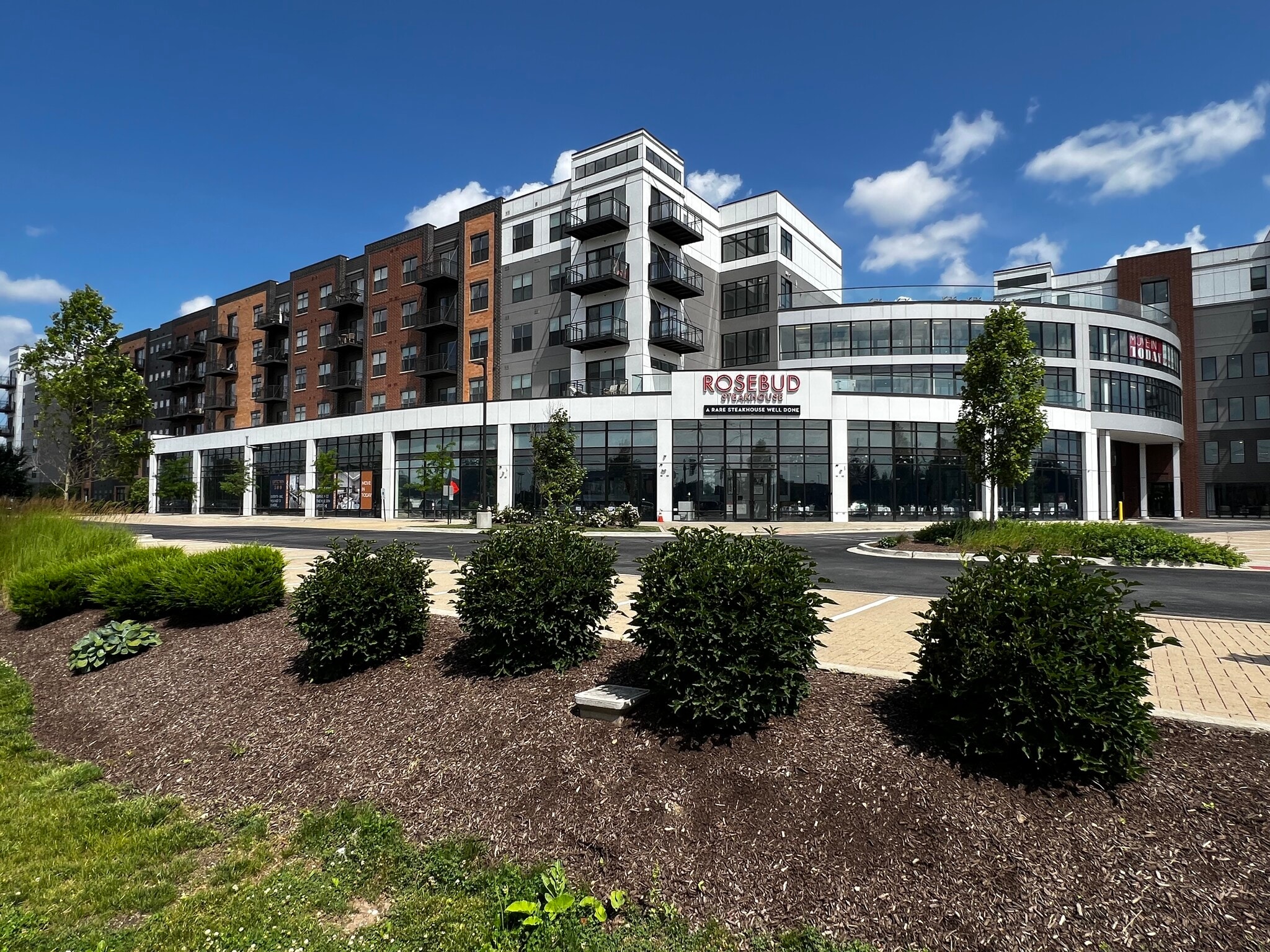 500 W Dundee Rd, Wheeling, IL for lease Building Photo- Image 1 of 6