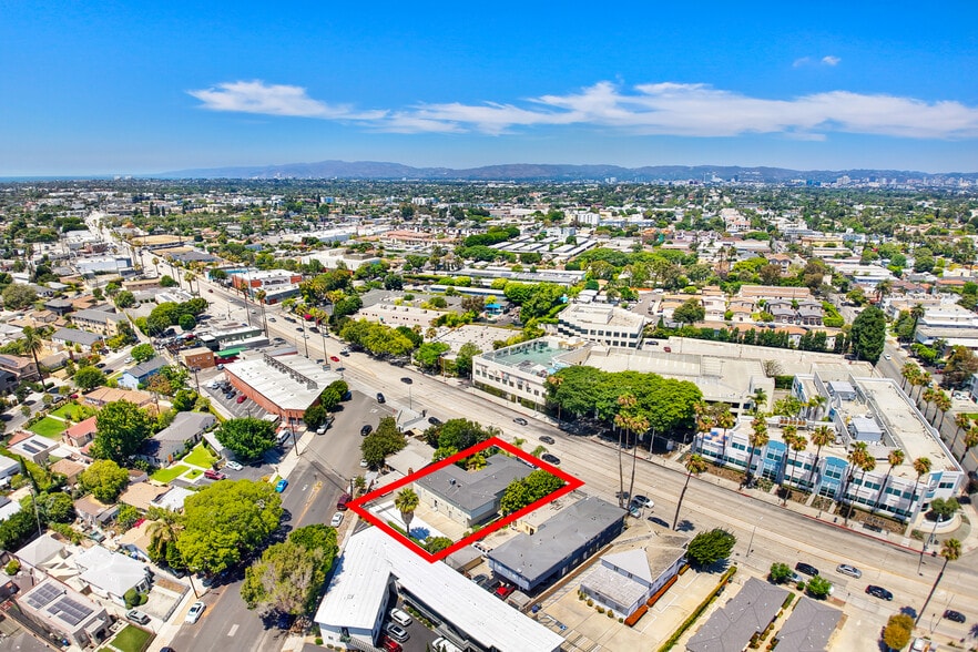 12044 W Washington Blvd, Los Angeles, CA for sale - Building Photo - Image 3 of 7