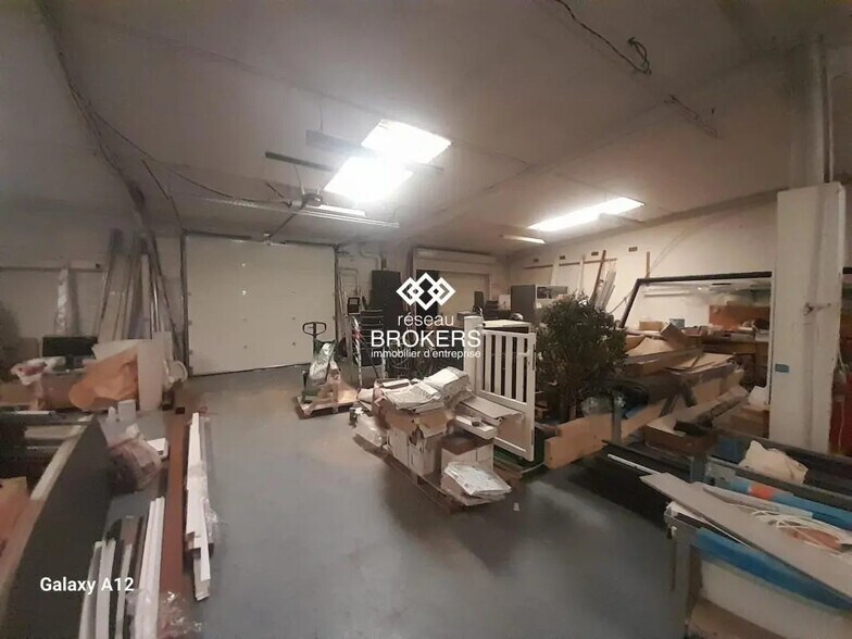 Flex in Orléans for lease - Interior Photo - Image 2 of 18